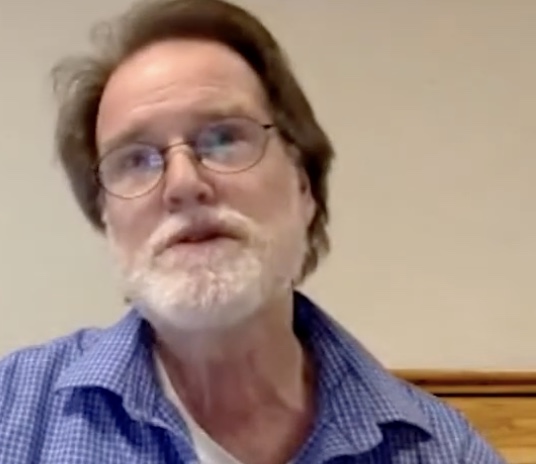 Paul Magnuson over Agora